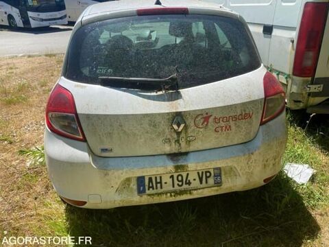 Clio VF1CR1G0H42477893 2009 occasion 93100 Vannes