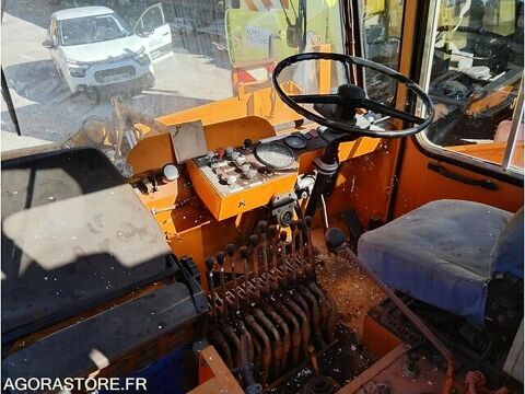   occasion 93100 Digne-Les-Bains