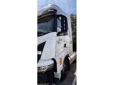 Annonce voiture Tracteur routier Tracteur routier 5000 €