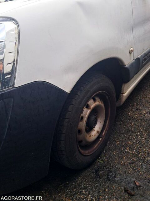 Berlingo VF7GCKFWCAN514434 2010 occasion 93100 Saint-&Eacute;tienne