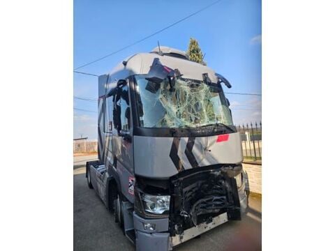 Tracteur routier Tracteur routier  occasion Bron 93100