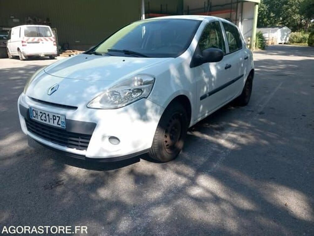 Clio VF1BR2V0H47627510 occasion 93100 Herbignac