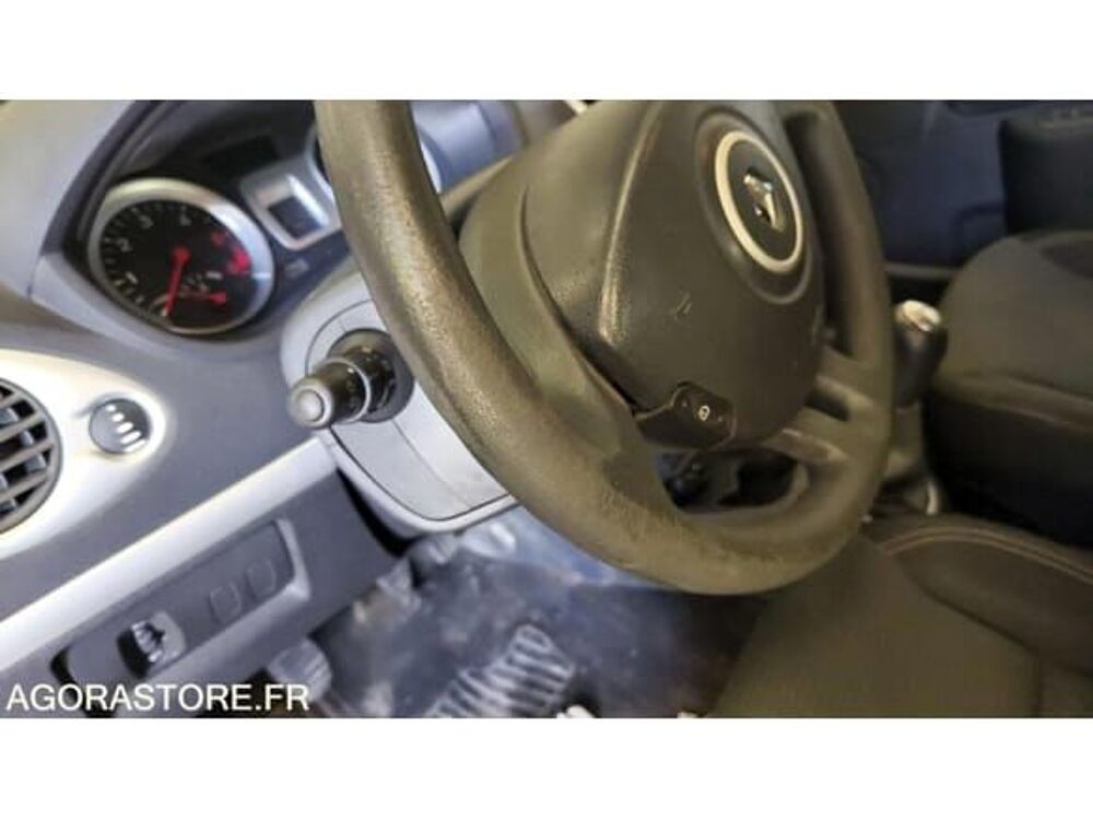 Clio VF1BR2V0H47282303 occasion 93100 Grand Bourgtheroulde