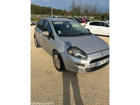 Punto ZFA1990000P037301 occasion 93100 Corbas