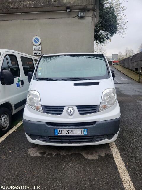 Renault Trafic VF1JLAEA6AV356827 2009 occasion Châtillon 93100