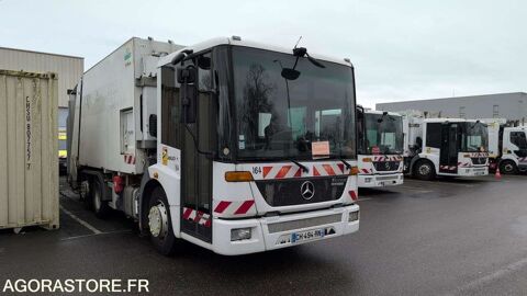 Camion magasin Camion magasin 2012 occasion Strasbourg 93100