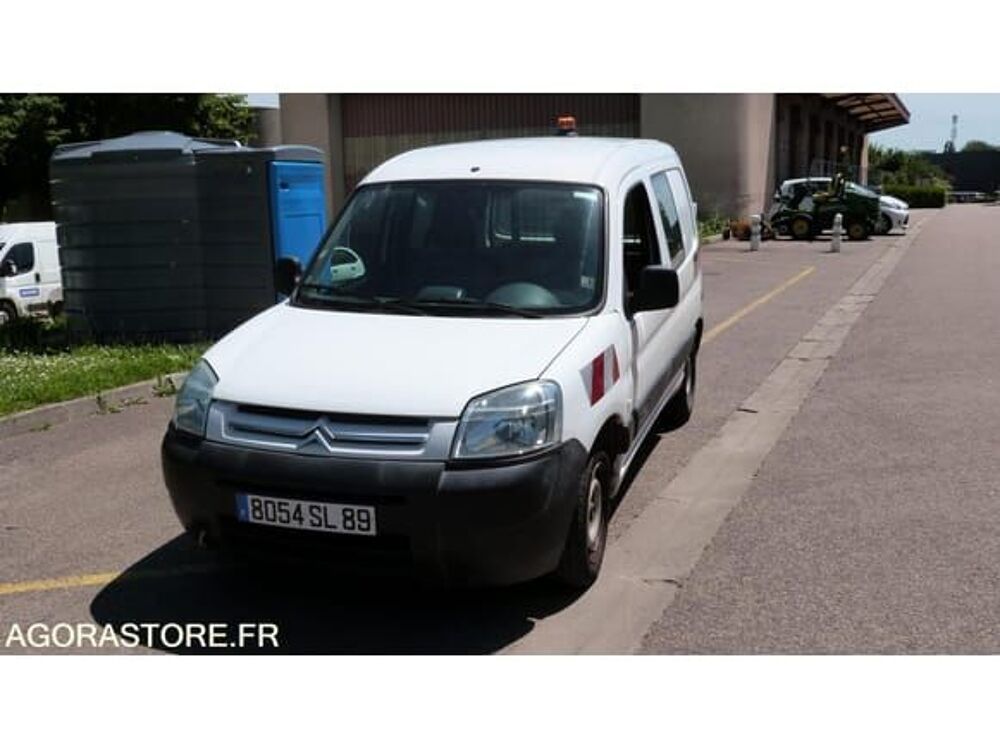 Berlingo VF7GBKFWB94035150 occasion 93100 Auxerre