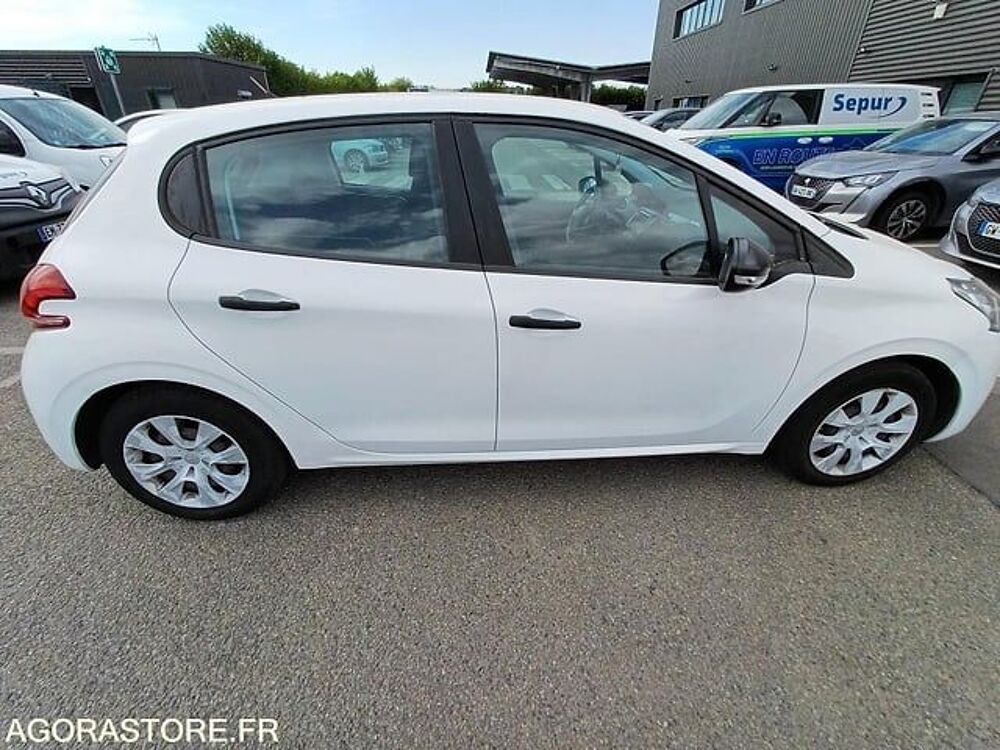 208 VF3CCBHW6HT016434 occasion 93100 Thiverval-Grignon