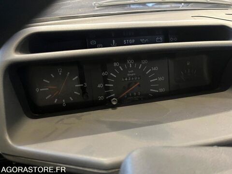 205 VF320AC1125032697 1992 occasion 93100 Arbois