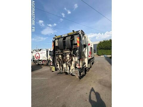   occasion 93100 Nanterre