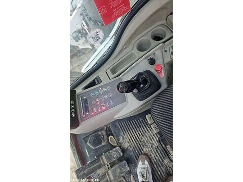 Tracto Pelle 2008 occasion 93100 Gellainville