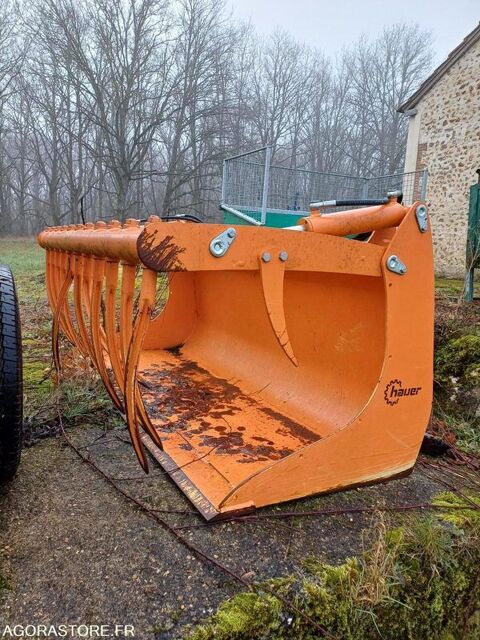 Utilitaire Pieces d&eacute;tach&eacute;es et accessoires Mat&eacute;riel Agricole 2022 occasion Montreuil 93100