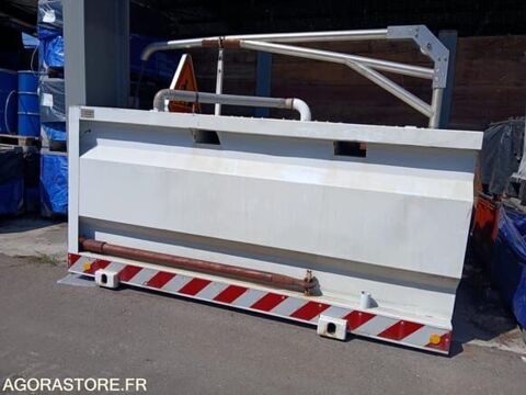 Annonce voiture Camion - porteur > 3,5 t Camion - porteur > 3,5 t 1300 €