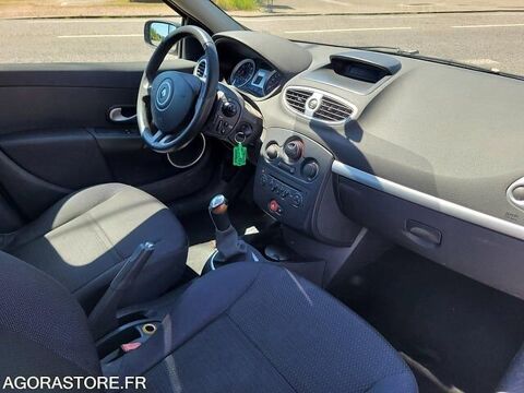 Clio VF1BR1G0H37509345 2007 occasion 93100 Mably
