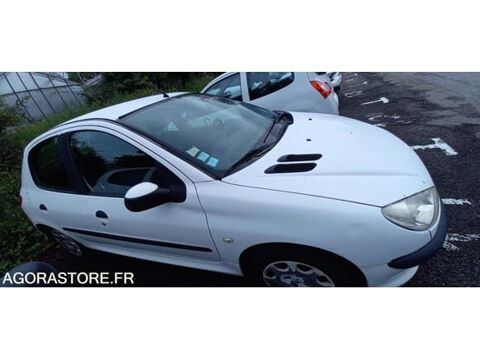 206  occasion 93100 Quimper