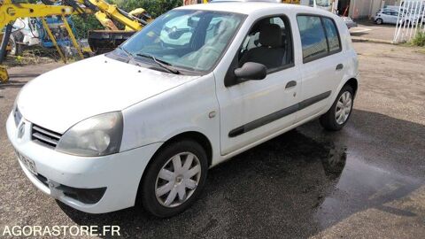 Renault Clio VF1BB8M0538790494 2007 occasion Montreuil 93100