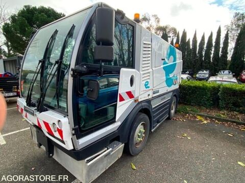   occasion 93100 Nanterre