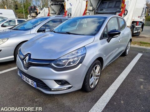 Renault Clio VF15RBF0A58455954 2017 occasion Dreux 93100