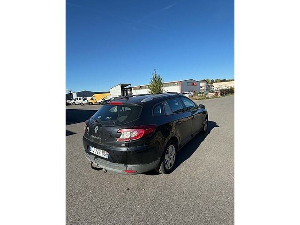 M&eacute;gane VF1KZ140647721242 occasion 93100 Saint-Sulpice-La-Pointe