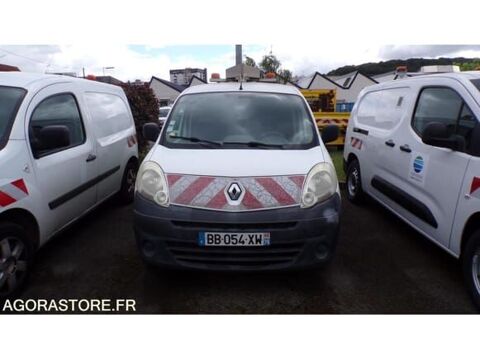 Annonce voiture Renault Kangoo 800 €