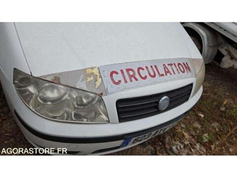 Punto ZFA18800000937897 occasion 93100 Aix-En-Provence