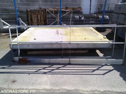 Engin de Manutention / Levage Engin de Manutention / Levage  occasion Saint-Malo 93100