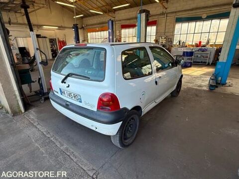 Twingo VF1C068AE32105805 occasion 93100 Orl&eacute;ans