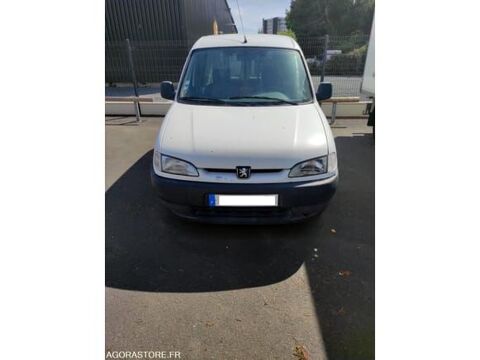 Annonce voiture Peugeot Partner 750 €