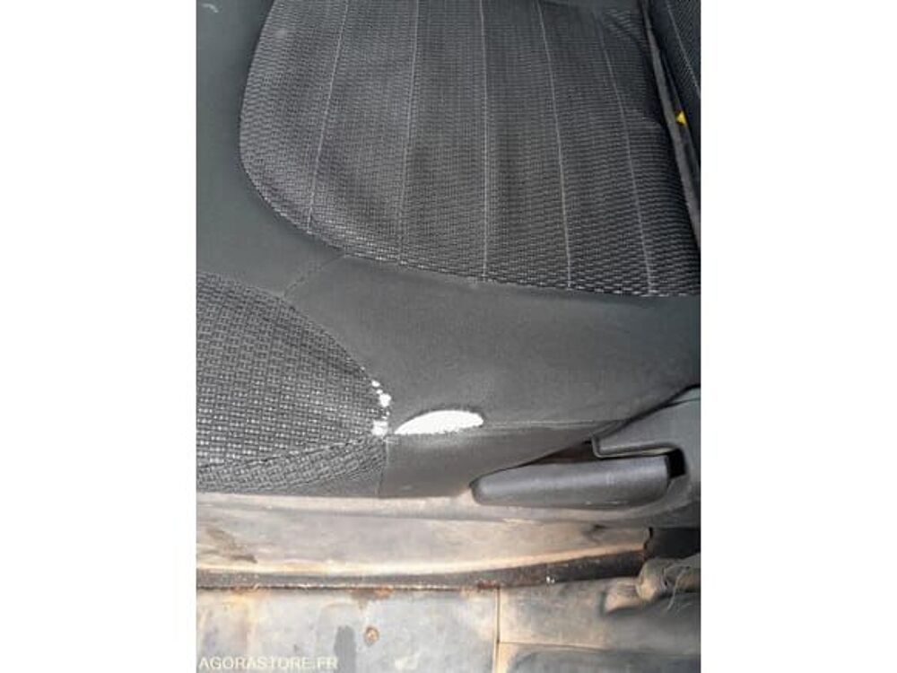 Navara VSKCVND40U0494738 occasion 93100 Draguignan
