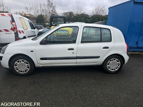 Renault clio VF1BB2DEF31253228