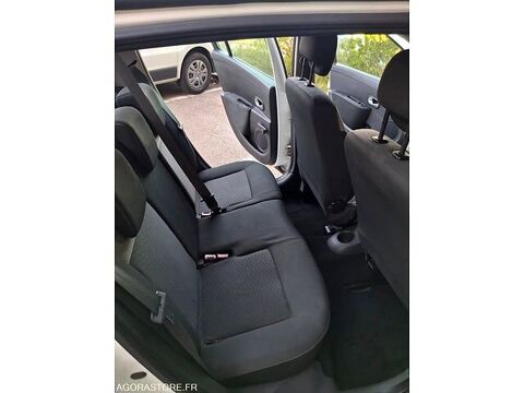 Clio VF1BR1F0H44567264 occasion 93100 Montpellier