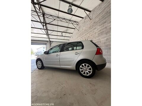 Golf WVWZZZ1KZ6B094244 occasion 93100 Four