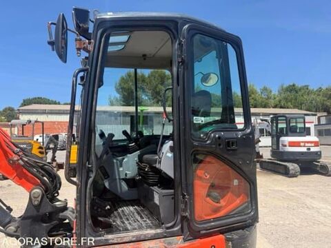 Tracto Pelle 2017 occasion 93100 Le Cr&egrave;s