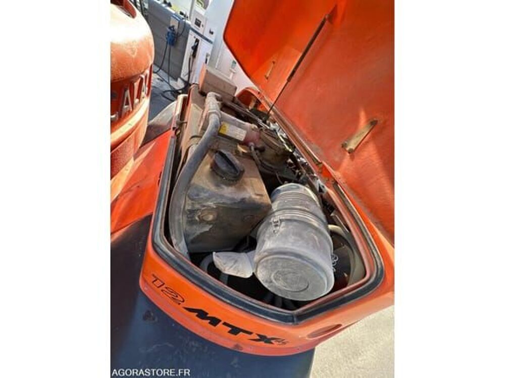 Tracto Pelle 2014 occasion 93100 Montreuil
