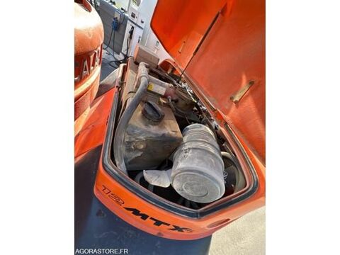 Tracto Pelle 2014 occasion 93100 Montreuil