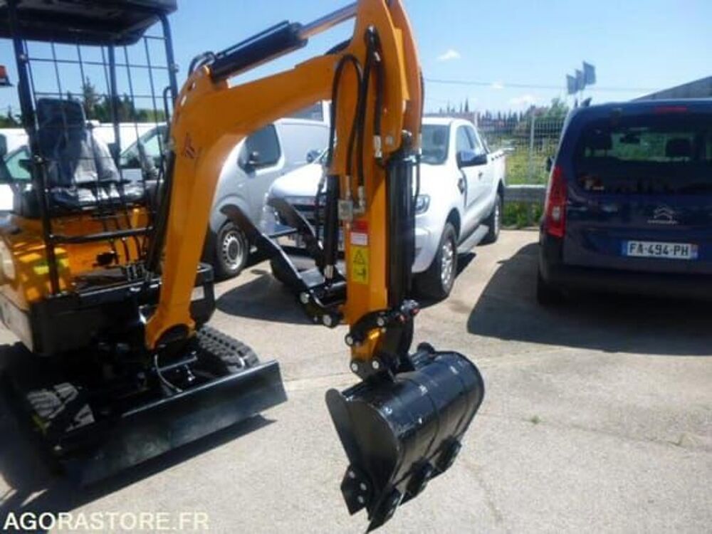 Tracto Pelle 2026 occasion 93100 Le Soler