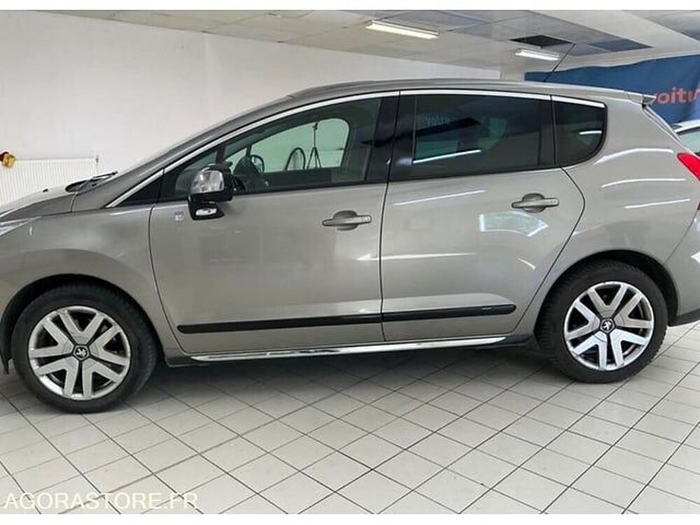 3008 VF3HURHC8DS086611 occasion 93100 Saint-Gervais-La-For&ecirc;t