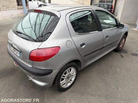 206 VF32AWJYF41685296 2001 occasion 93100 Mably