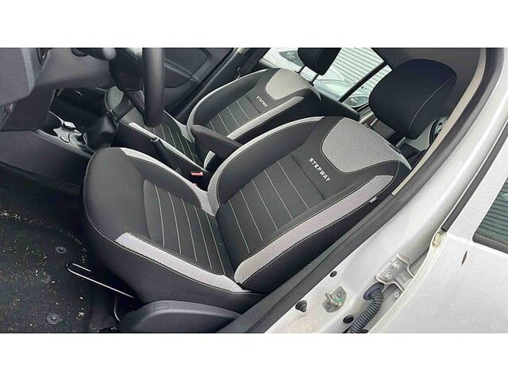 Sandero UU15SDS1V60956679 occasion 93100 Fretin