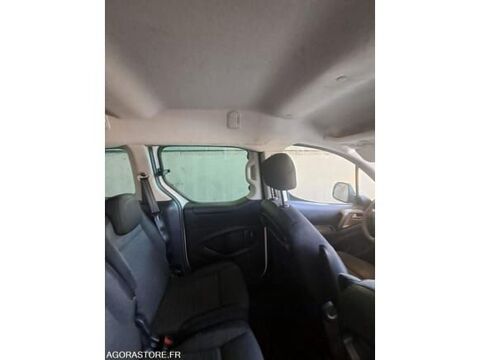 Berlingo VF77JBHZMJJ787362 occasion 93100 Saint-&Eacute;tienne