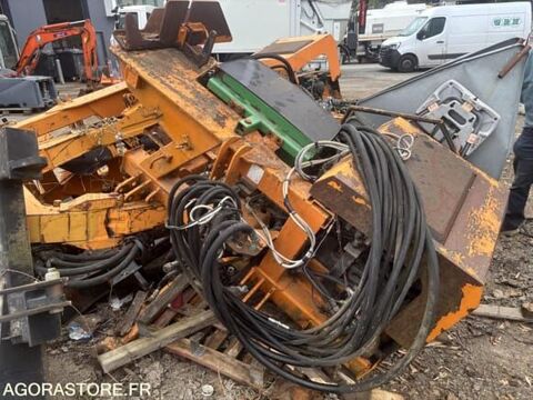 Annonce voiture Utilitaire Utilitaire 200 €