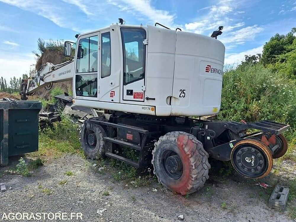 Tracto Pelle 2015 occasion 93100 Lens