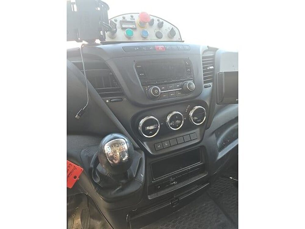   occasion 93100 Villeneuve La Garenne