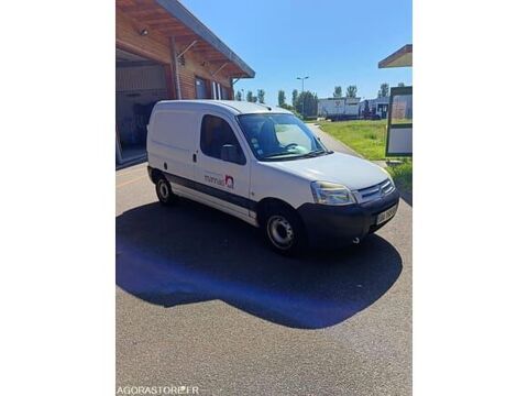 Berlingo VF7GB9HWCAN528479 2010 occasion 93100 Roanne