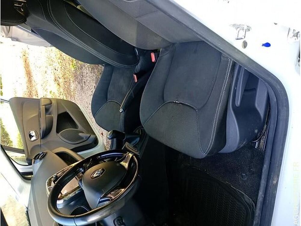 Clio VF15R040H51643905 occasion 93100 Marck