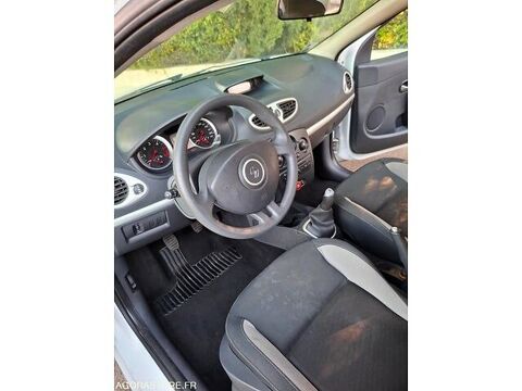 Clio VF1BR1F0H44567264 occasion 93100 Montpellier