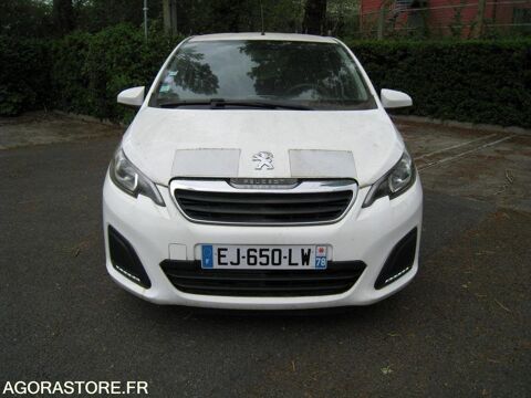 Peugeot 108 VF3PSCFBCGR131458 2017 occasion Trappes 93100