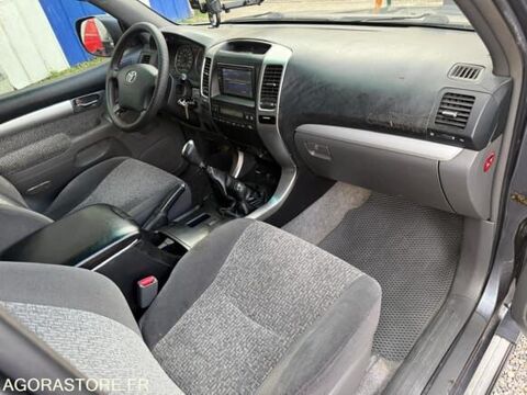 Land Cruiser JTEBZ29J700127376 2007 occasion 93100 Saint-Fons