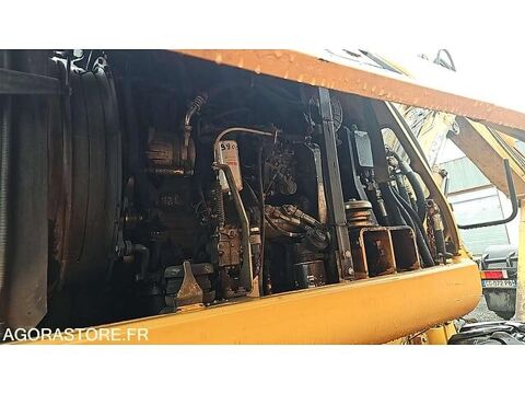 Tracto Pelle 2010 occasion 93100 Moulins