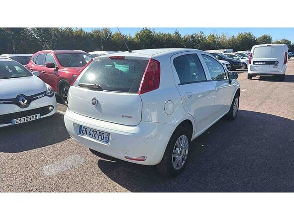 Punto ZFA1990000P340609 occasion 93100 Le Grand Bourgtheroulde